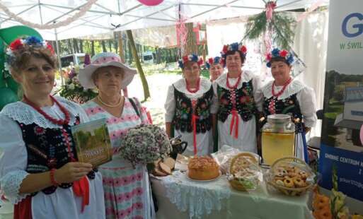 Członkinie Koła Gospodyń Wiejskich ze Słotwinki na festiwalu