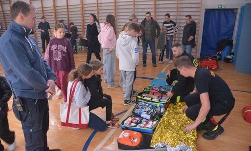 Pokaz sprzętu ratowniczego