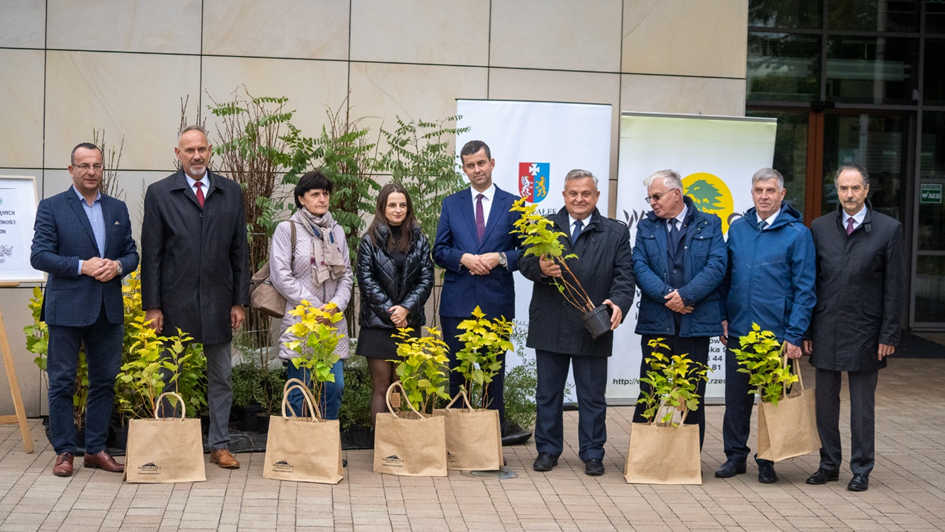 Wojewódzkiego Funduszu Ochrony Środowiska i Gospodarki Wodnej w Rzeszowie - Sadzenie drzew i krzewów miododajnych